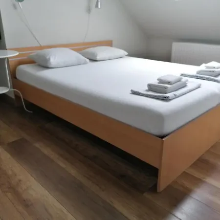 Villa Antunovac Zagreb *